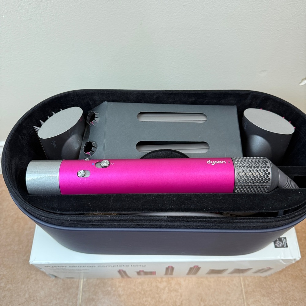 Dyson Airwrap Complete Long — Pink and Silver Styling Set - Picture 2 of 8